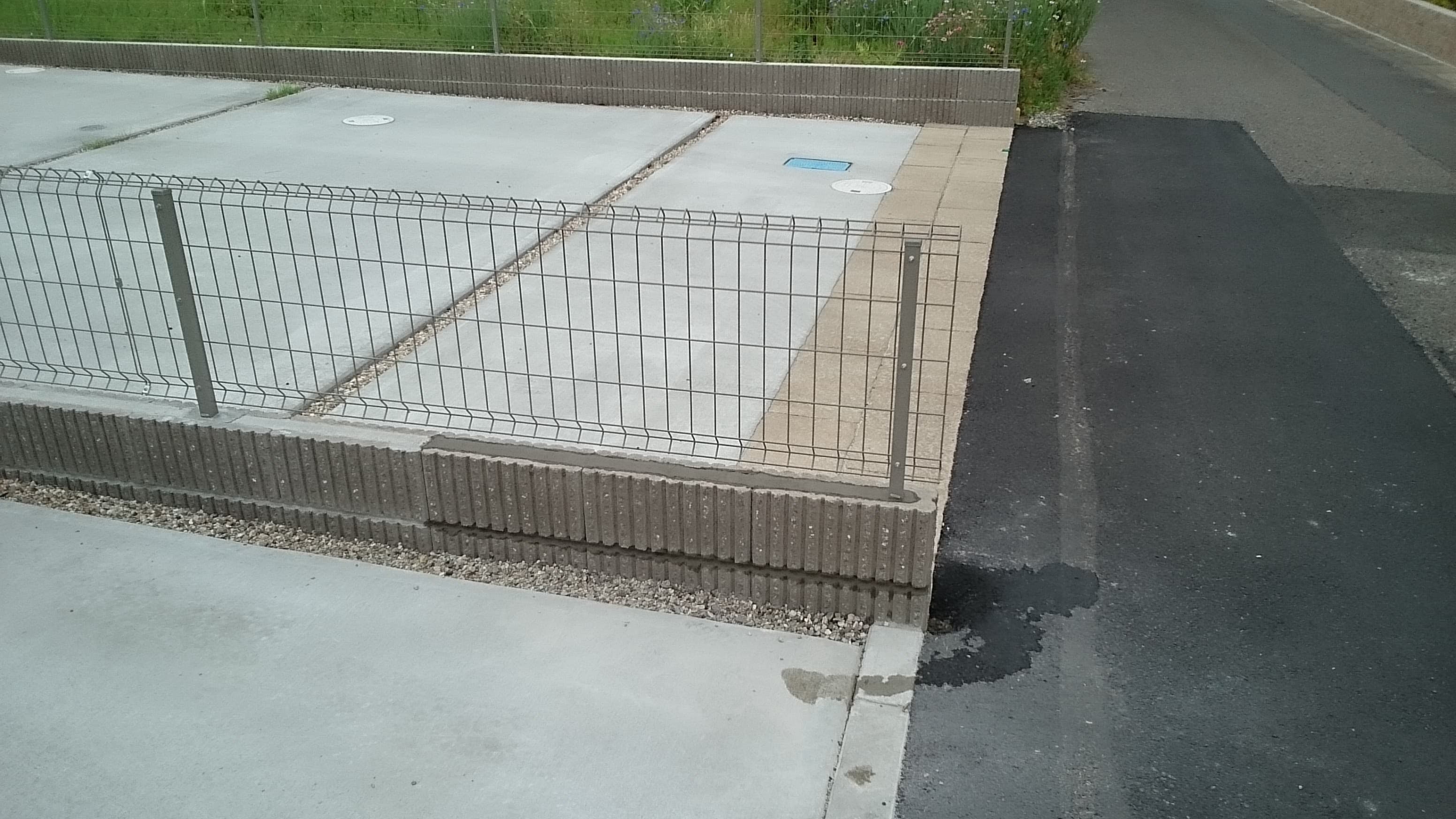 フェンス取替工事 | 名古屋市中川区のエクステリア工事ならイズ美