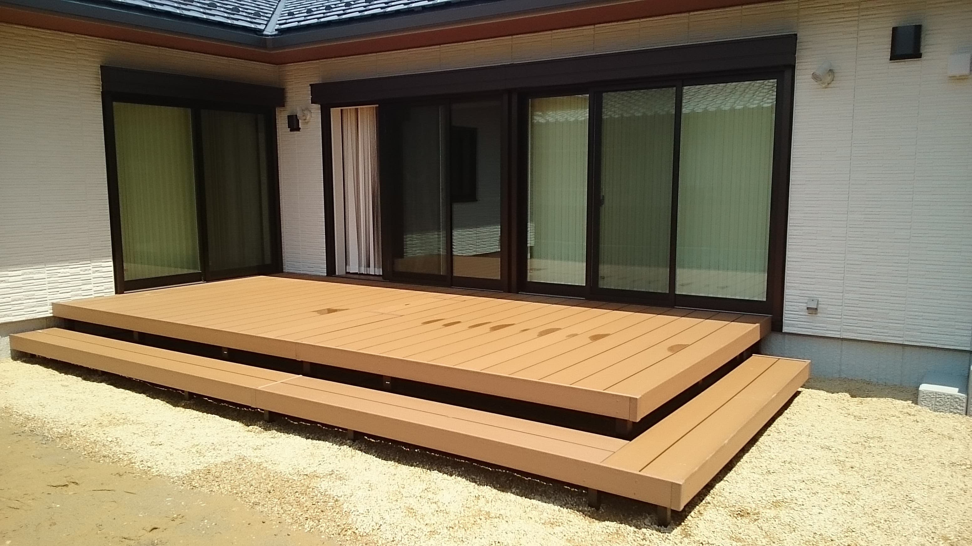 ウッドデッキ新設工事 | 名古屋市中川区のエクステリア工事ならイズ美