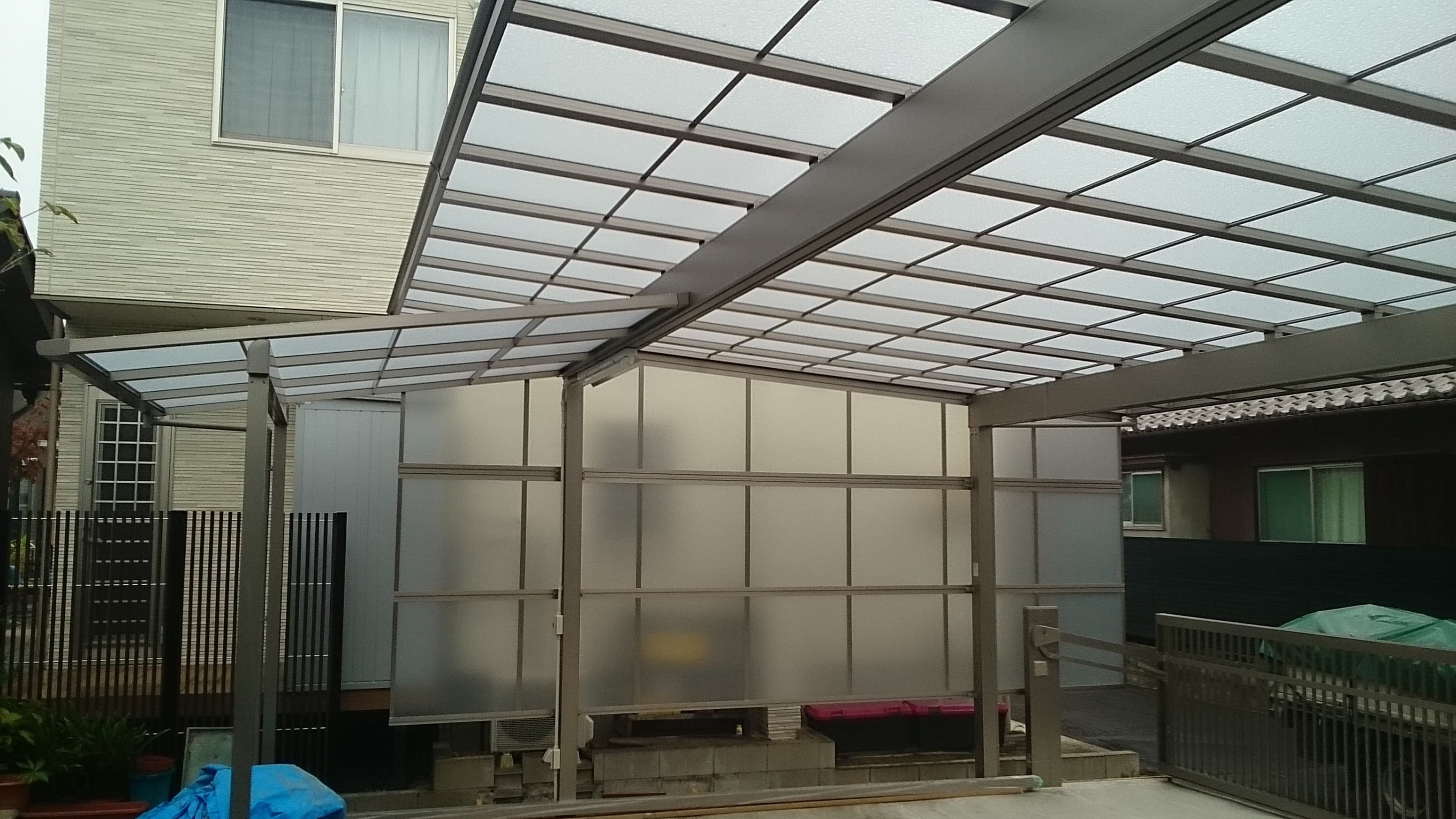 カーポート・サイクルポート新設工事 | 名古屋市中川区のエクステリア工事ならイズ美