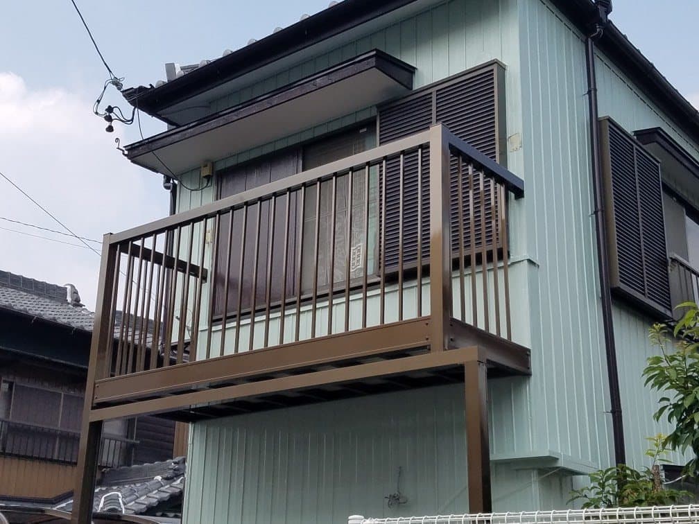 バルコニー取替工事 | 名古屋市中川区のエクステリア工事ならイズ美