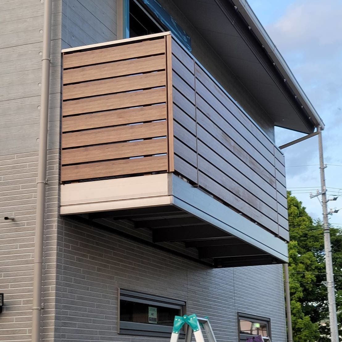 バルコニー修理 名古屋市中川区 | 名古屋市中川区でエクステリア工事ならイズ美