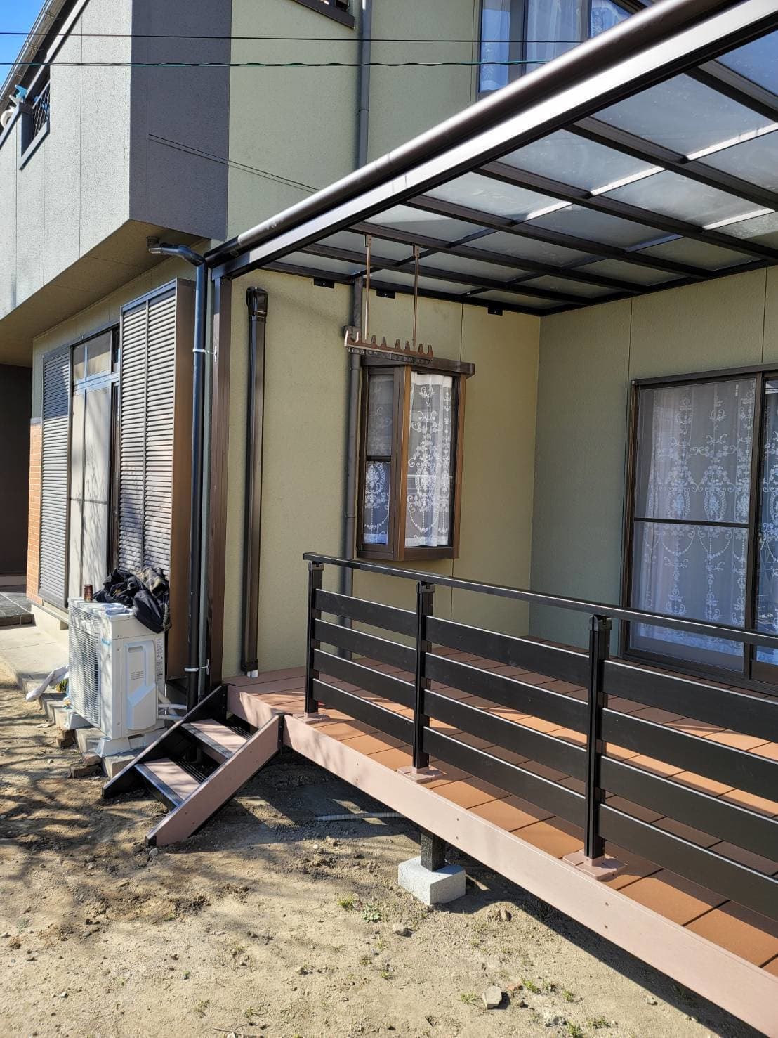 ウッドデッキ設置 | 名古屋市中川区のエクステリア工事ならイズ美