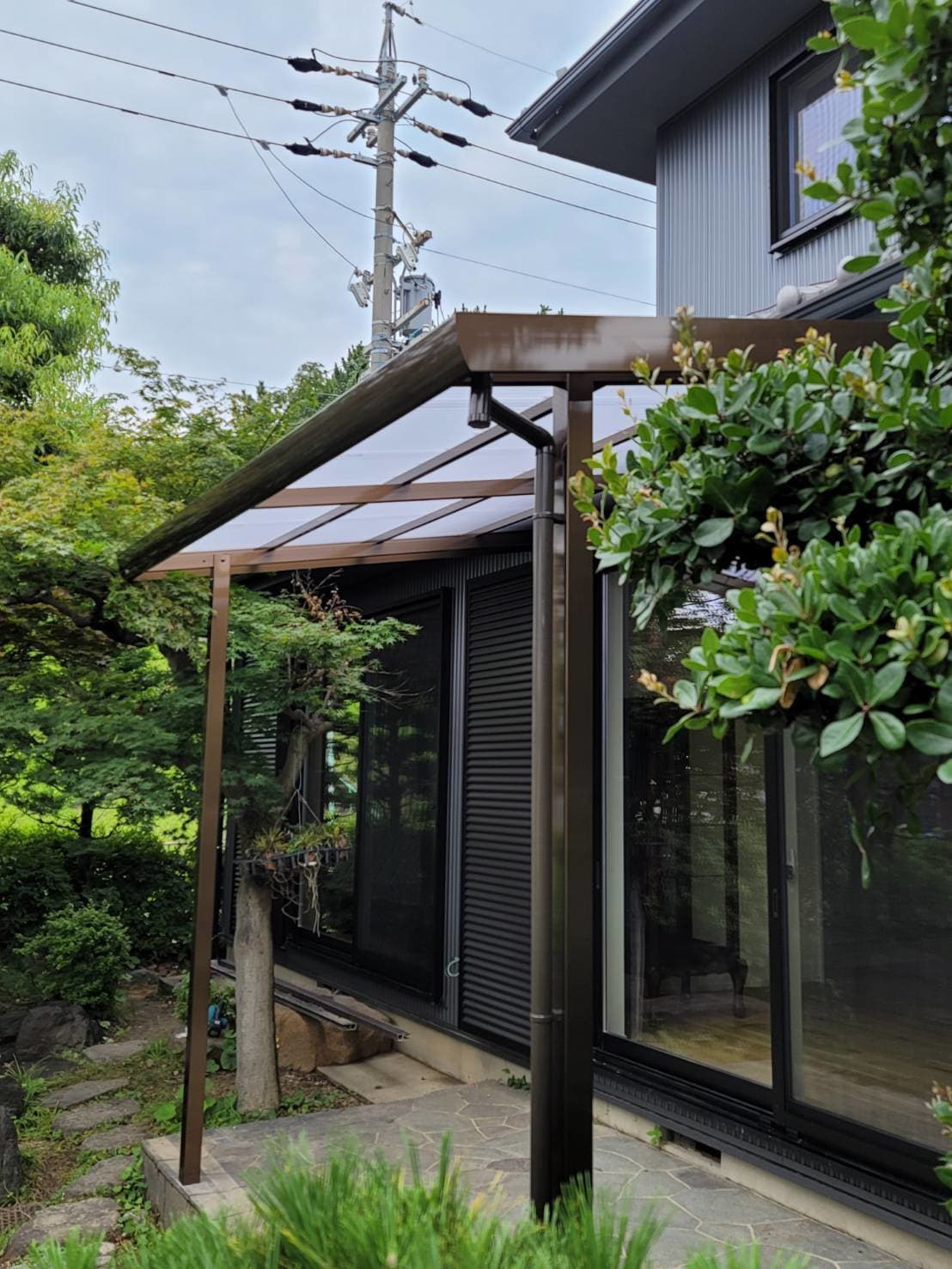 波板張替え | 名古屋市中川区のエクステリア工事ならイズ美