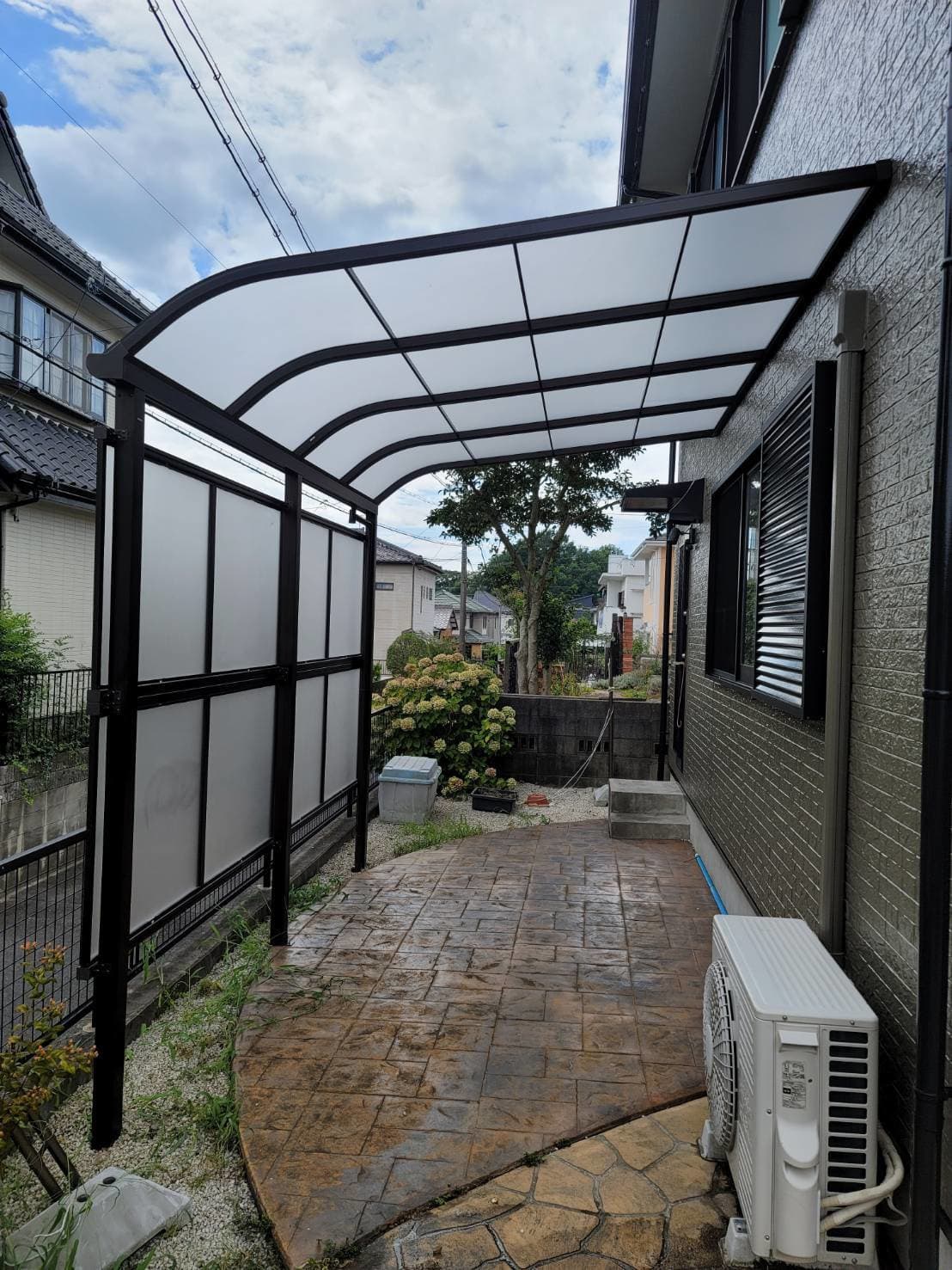 テラス設置 | 名古屋市中川区のエクステリア工事ならイズ美