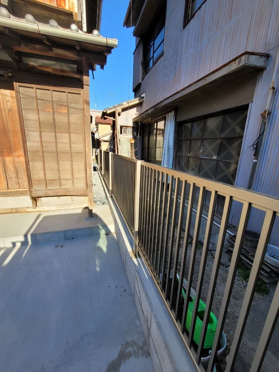 フェンス設置 | 名古屋市中川区のエクステリア工事ならイズ美