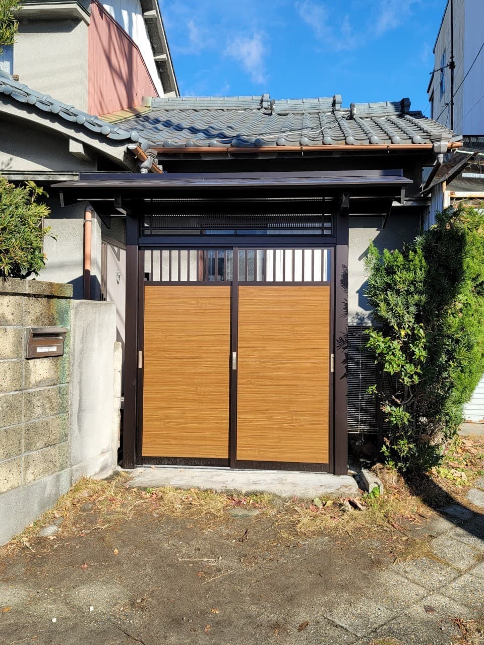 門の設置 | 名古屋市中川区のエクステリア工事ならイズ美