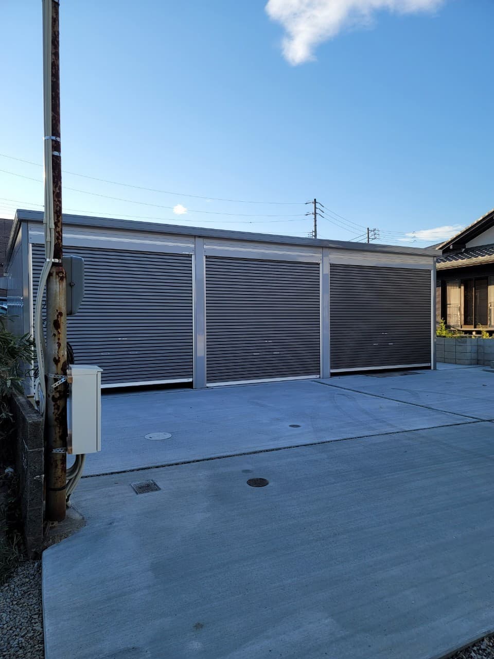 ガレージ設置 | 名古屋市中川区のエクステリア工事ならイズ美