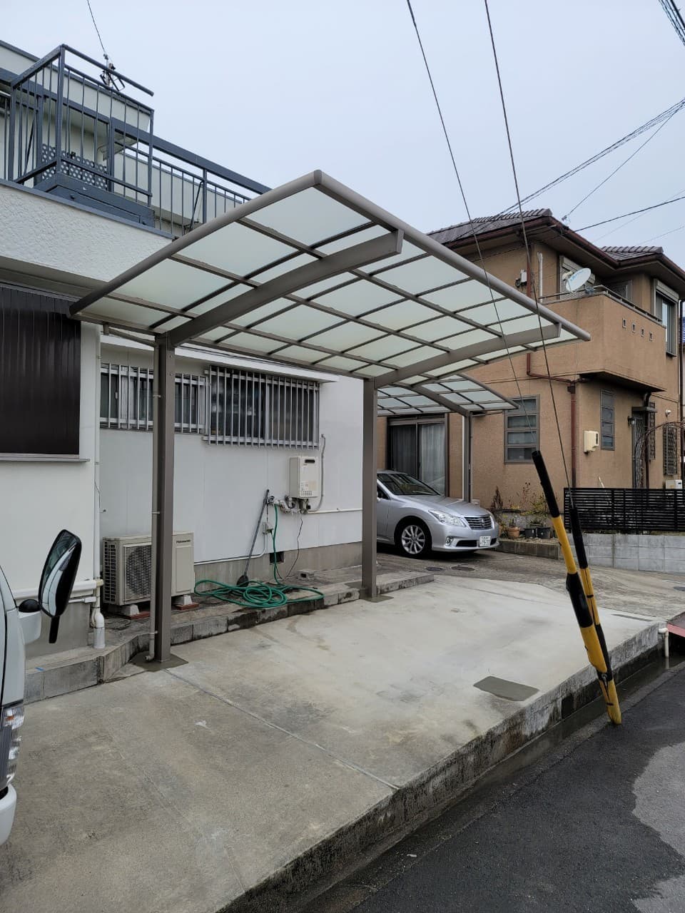 カーポート設置 | 名古屋市中川区のエクステリア工事ならイズ美