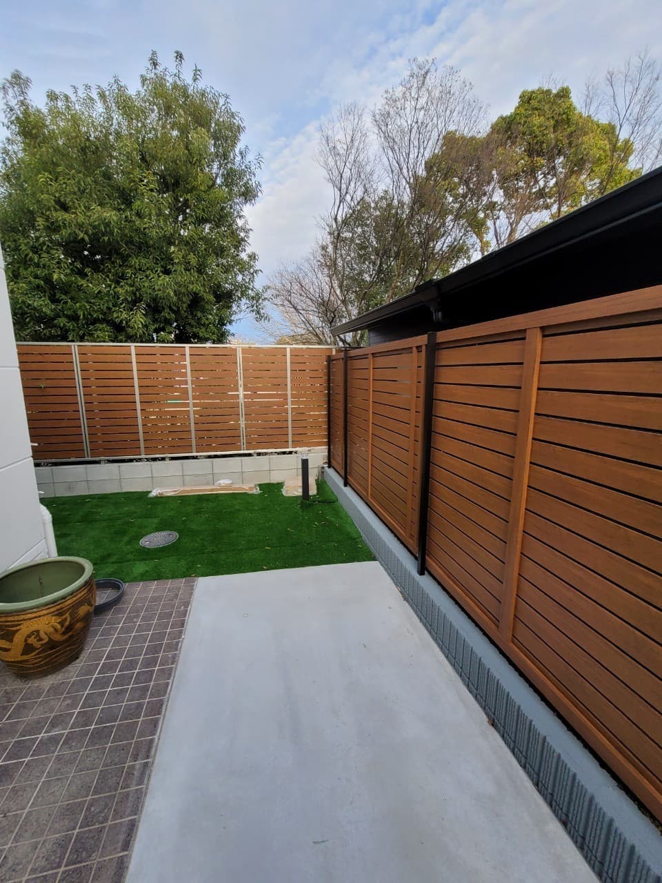 目隠しフェンス設置 | 名古屋市中川区のエクステリア工事ならイズ美